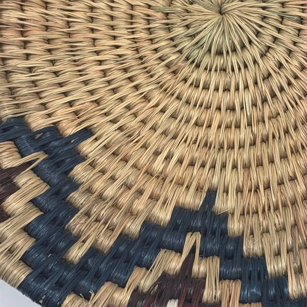 Handwoven Coiled‎ Basket Southwestern Tribal Pattern Decorative Tray 9